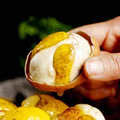 五香活珠子13天鸡胚蛋新鲜开袋即食熟毛蛋毛鸡蛋香辣钢化蛋限秒