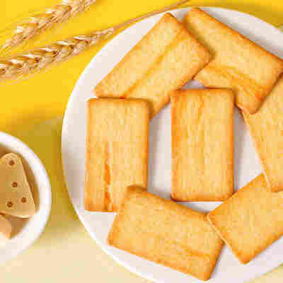 岩烧芝士脆饼干薄脆饼干8盒装办公室网红解馋小零食休闲小吃食品