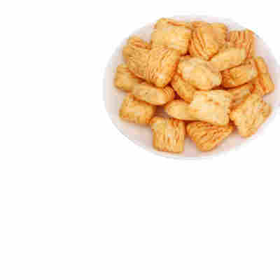 盼盼麦香鸡块105g整箱32袋零食膨化休闲食品香蕉酥