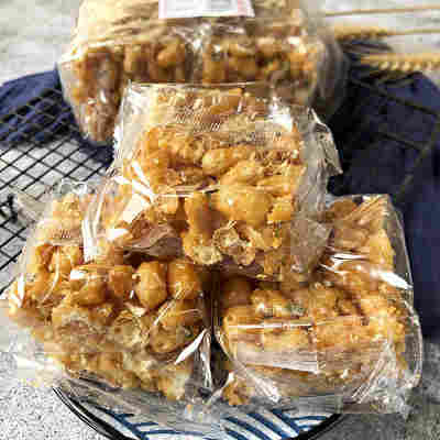 老式沙琪玛硬脆莲子酥特色手工萨其马怀旧零食解馋代早餐饱腹食品