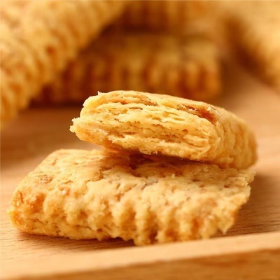 台湾老杨咸蛋黄饼干方块酥咸味曲奇饼干小包装好吃解馋休闲小零食
