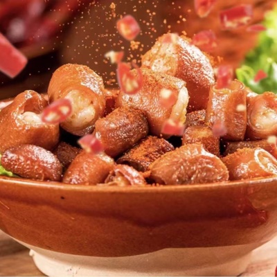 贵州安顺特产烤小肠烧烤烙锅食材屯堡九溪夜市特色烤小肠美食